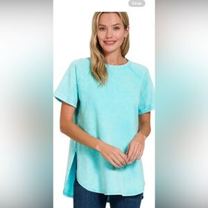 Zenana Outfitters New Without Tags Teal Acid Washed Short-Sleeve Crewneck Top